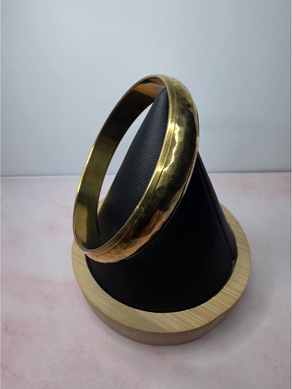 Vintage Gold Tone Hammered Bangle Bracelet Boho Minimalist Stackable Round